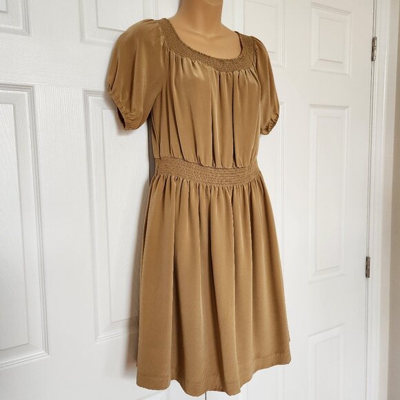 CLUB MONACO SILK PUFF SLEEVES CAMEL GOLD COLOR SUMMER DRESS SIZE 4 - Picture 2 of 7